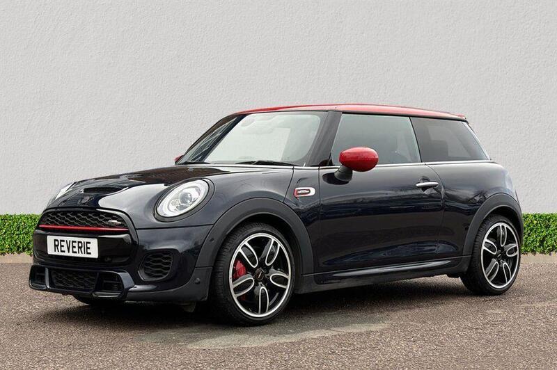 Mini Cooper view 3