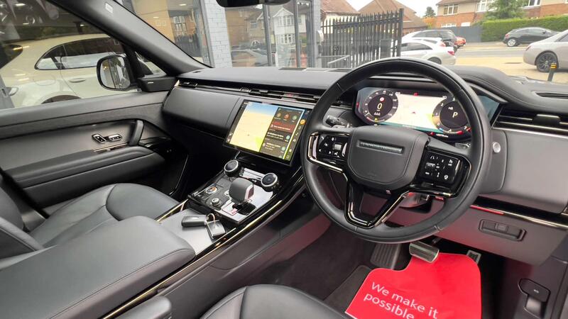 Land Rover Range Rover view 4