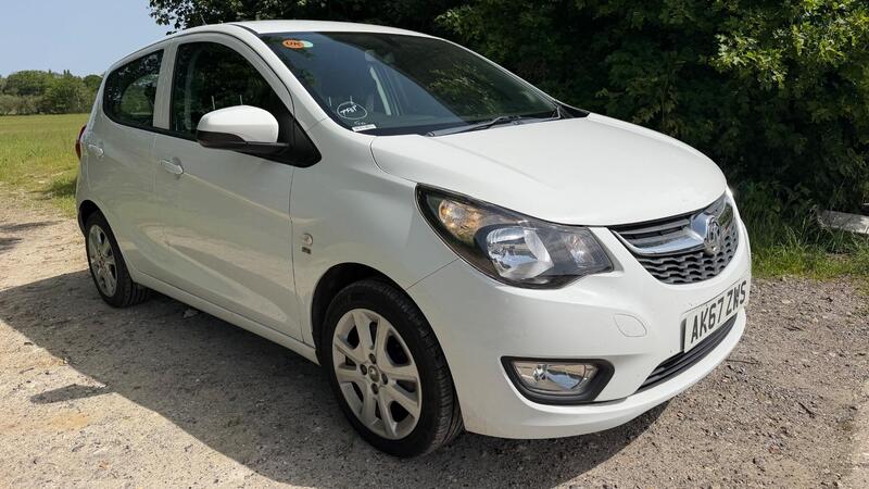 2017 Vauxhall Viva — photo 5
