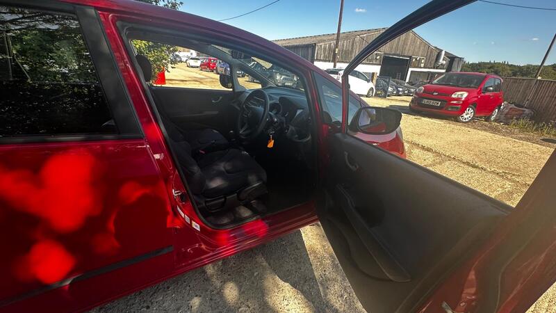 2010 Honda Jazz — photo 14