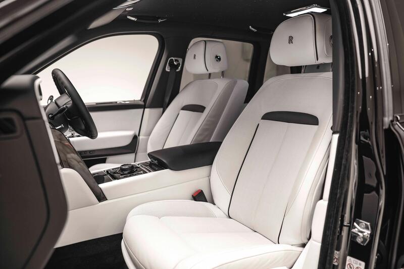 Rolls-Royce Cullinan view 3