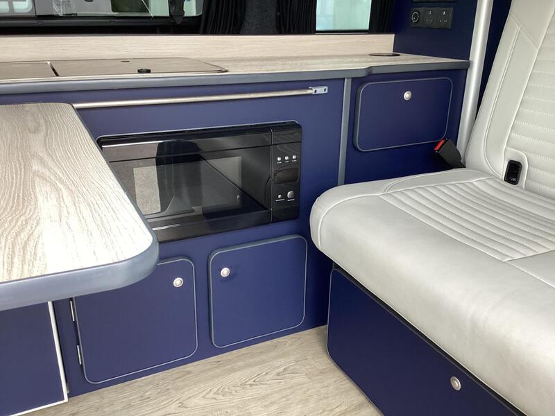 Volkswagen Camper King — image 11