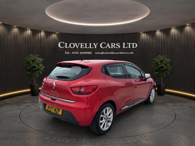 Renault Clio view 6