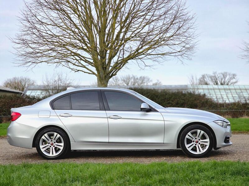 BMW 3 Series view 3