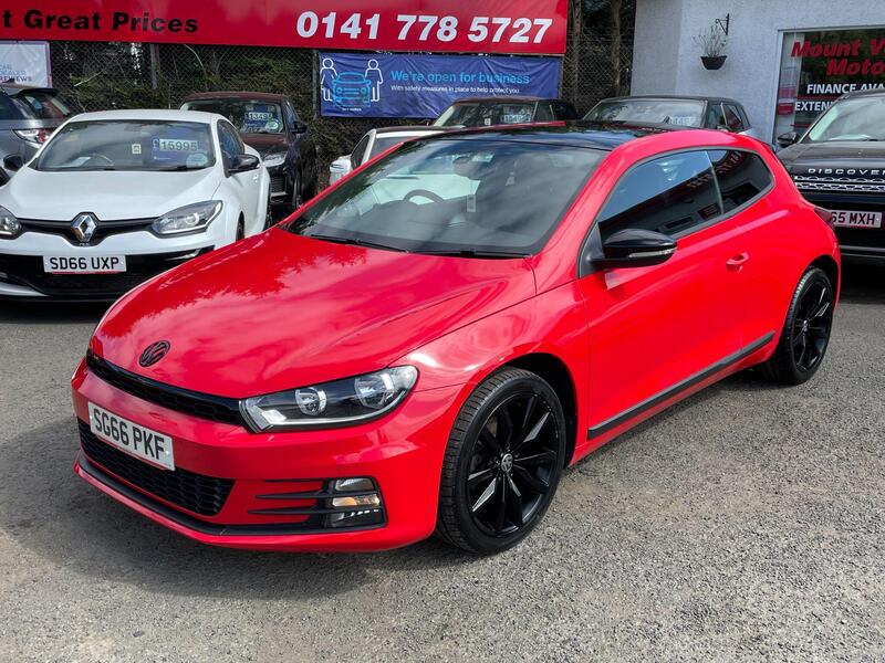Volkswagen Scirocco view 2