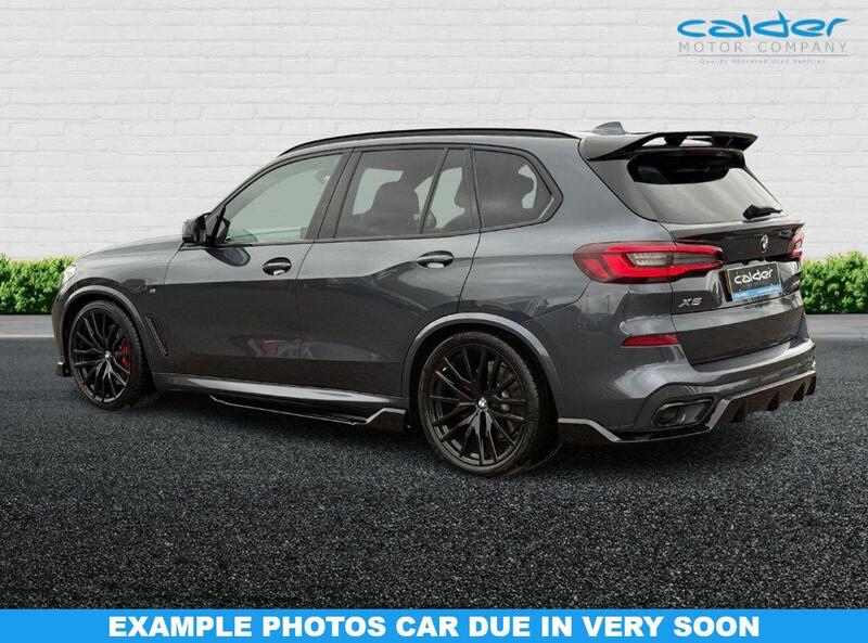 BMW X5 view 4
