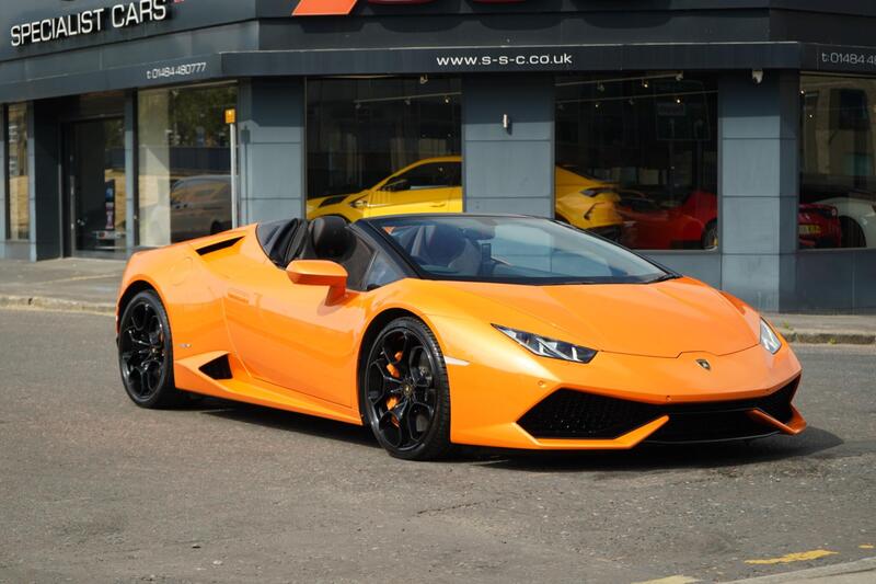 Lamborghini Huracan view 5