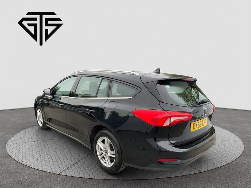 Ford Focus view 5