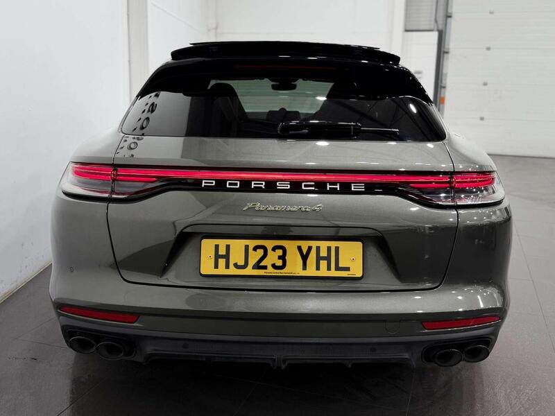 Porsche Panamera view 7