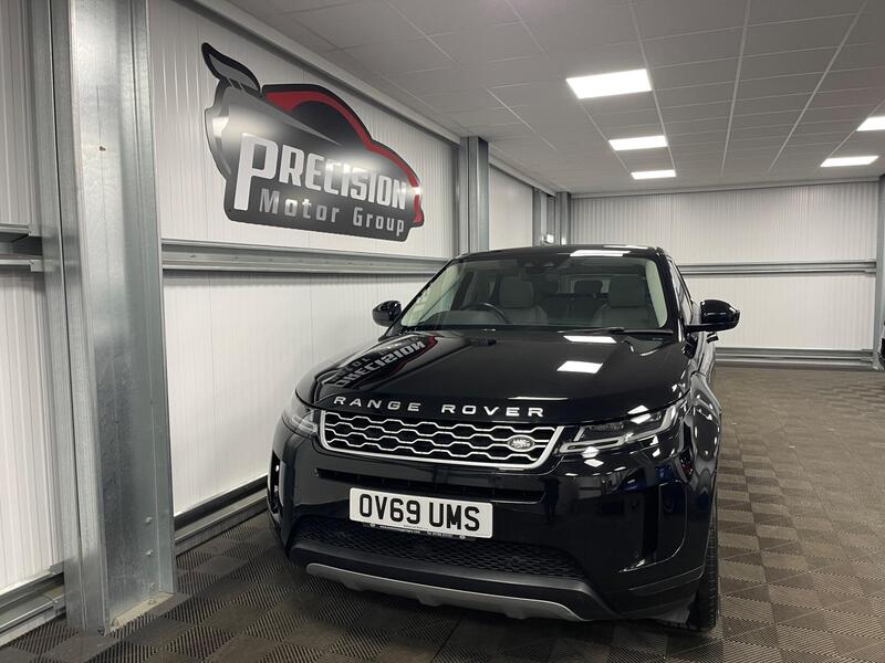 Land Rover Range Rover Evoque view 4