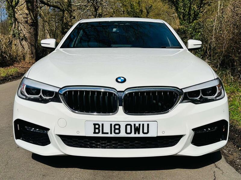 BMW 5 Series view 3