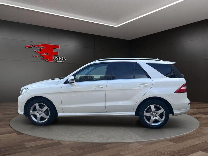 Mercedes-Benz M Class view 4