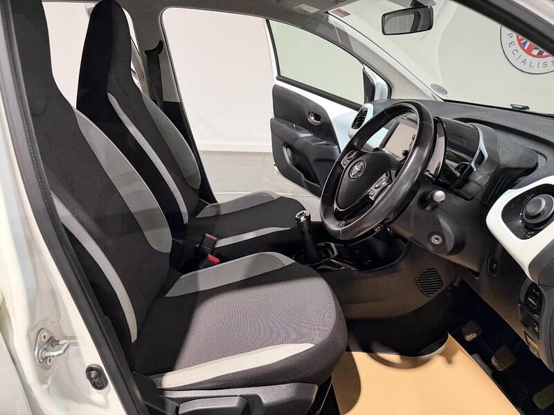 Toyota Aygo view 5