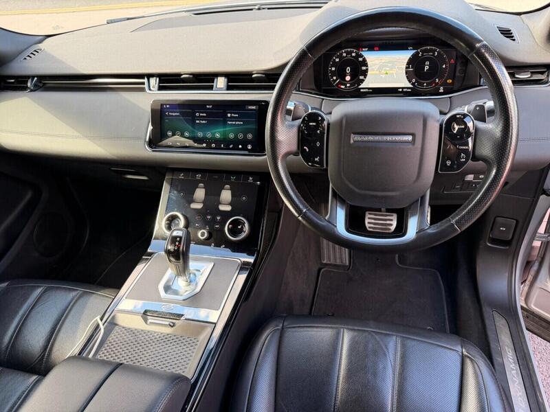 Land Rover Range Rover Evoque view 4