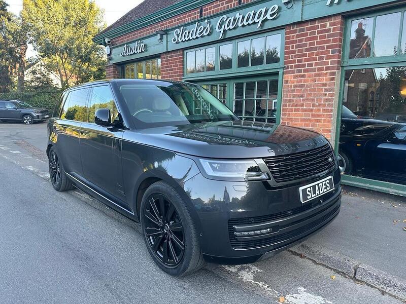 Land Rover Range Rover view 5