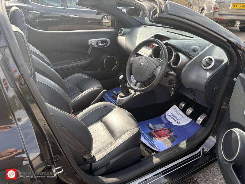 Renault Wind view 2