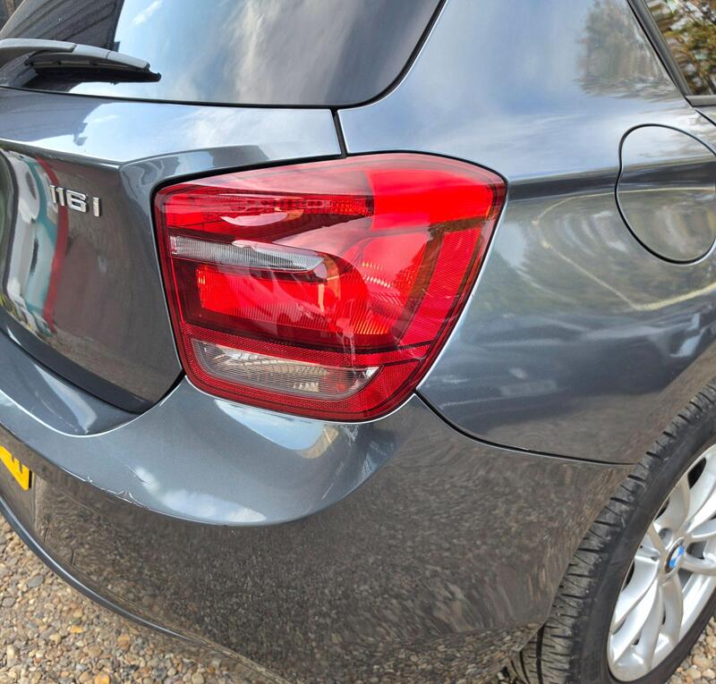BMW 1 Series 1.6 116i SE Auto Euro 5 (s/s) 5dr thumbnail 12
