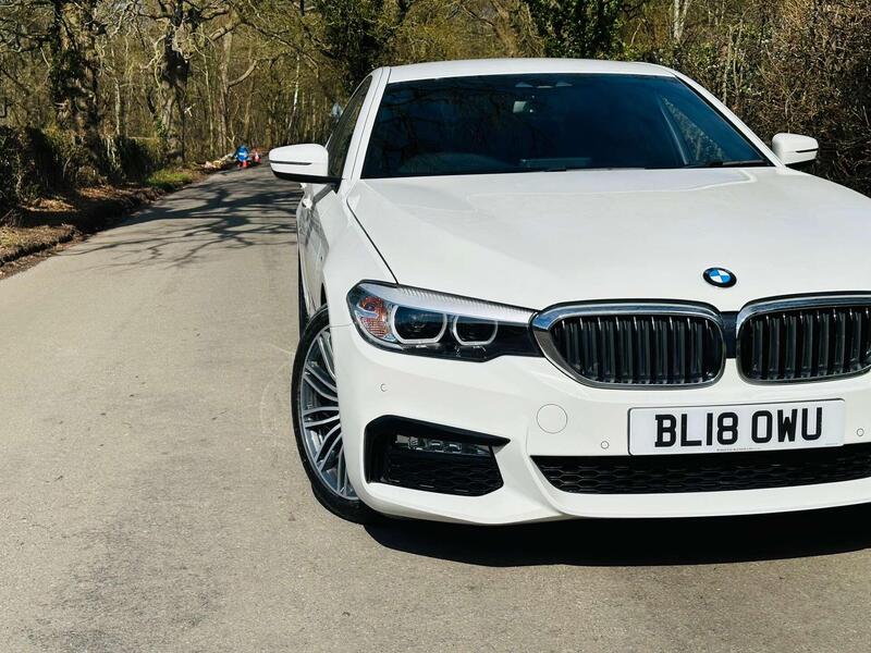 BMW 5 Series view 4