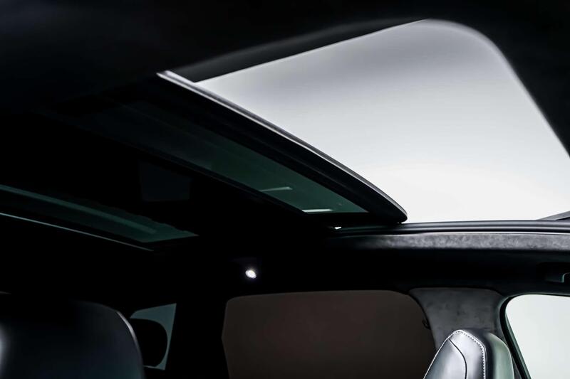 Audi Audi SQ7 view 3