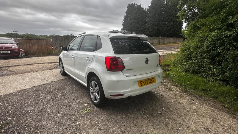 2017 Volkswagen Polo — photo 4