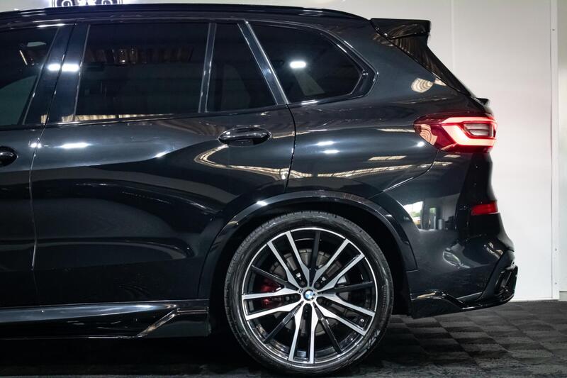 BMW X5 BMW X5 view 6