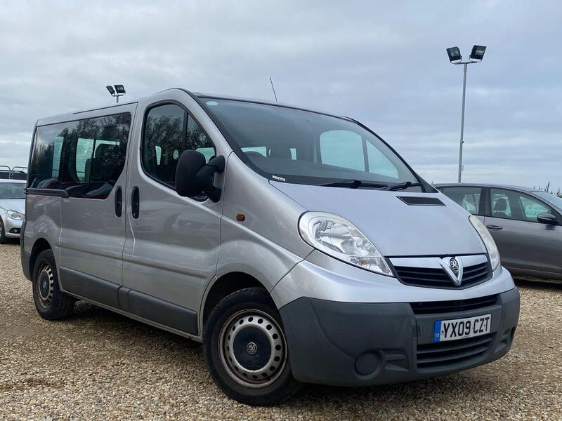 Vauxhall Vivaro main image