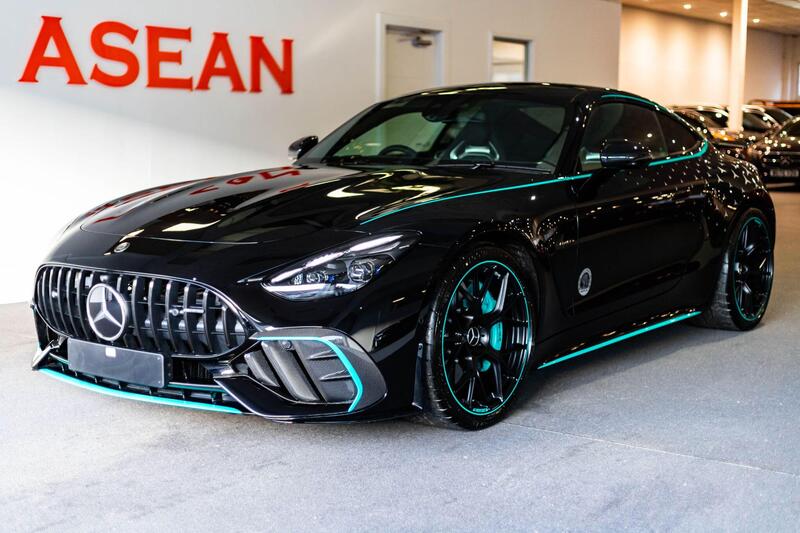 Mercedes-Benz Mercedes-Benz AMG GT view 7
