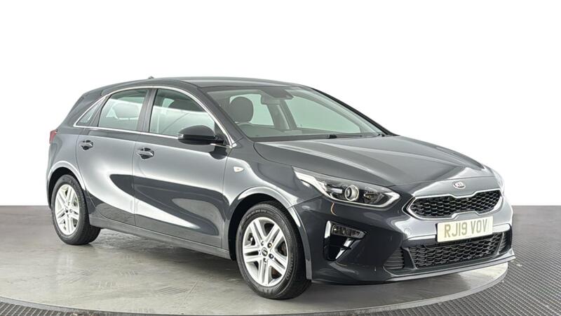 Kia Ceed view 2