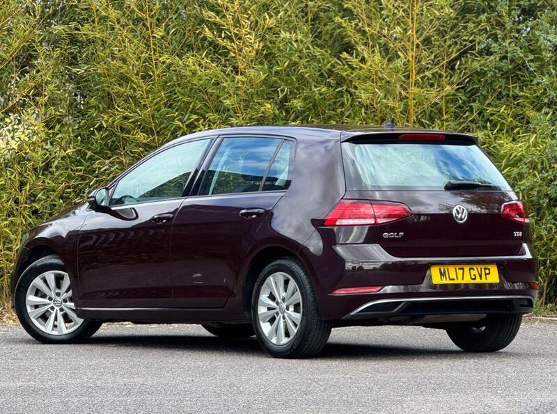 Volkswagen Golf view 2