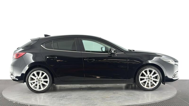 Mazda Mazda3 view 3