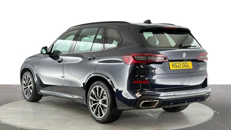 BMW X5 view 6