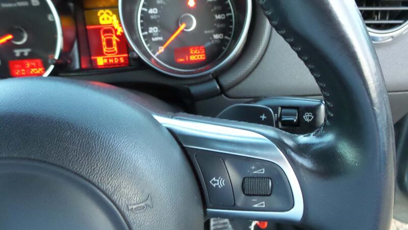 Audi TT view 16