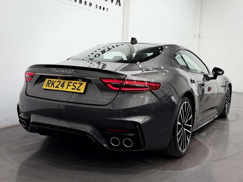 Maserati Granturismo view 4