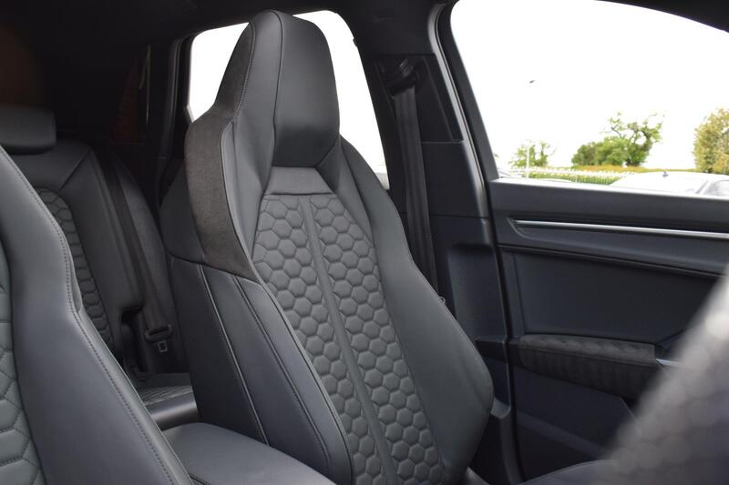 Audi Audi RS Q3 view 4