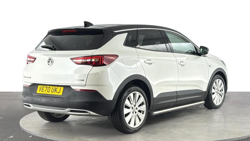 Vauxhall Grandland X view 4