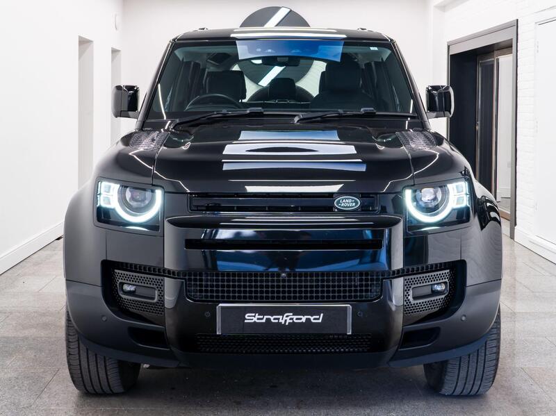 Land Rover Defender view 7