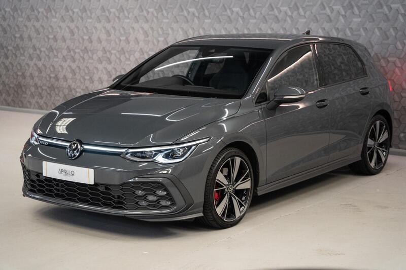 Volkswagen Golf view 4
