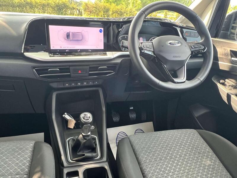 Ford Tourneo Connect view 3