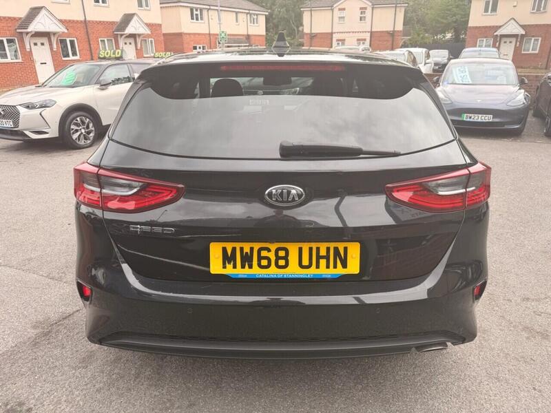 Kia Ceed view 5