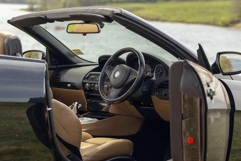 BMW M6 view 3
