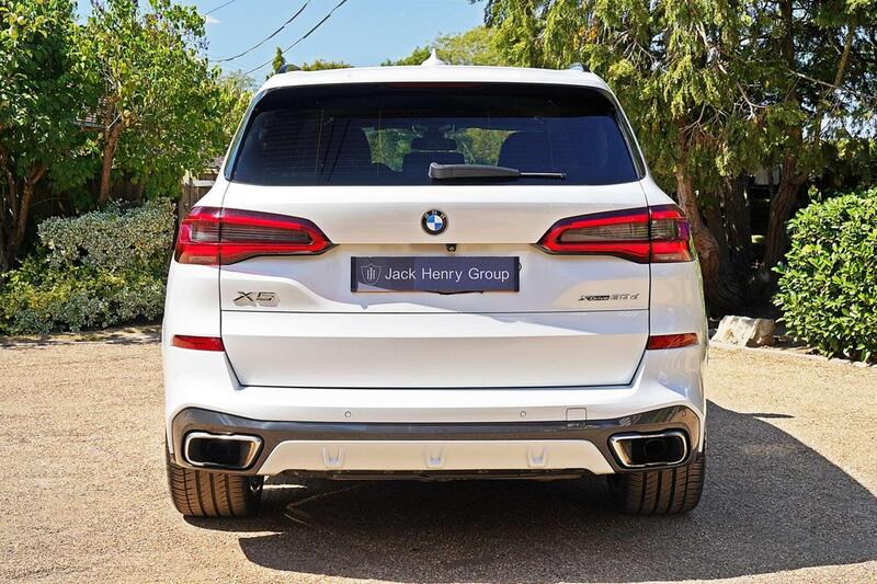 BMW X5 BMW X5 view 4