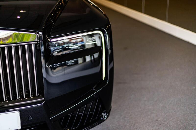 Rolls-Royce Cullinan view 4
