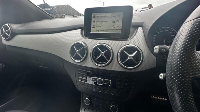 2014 Mercedes-Benz B Class — photo 8