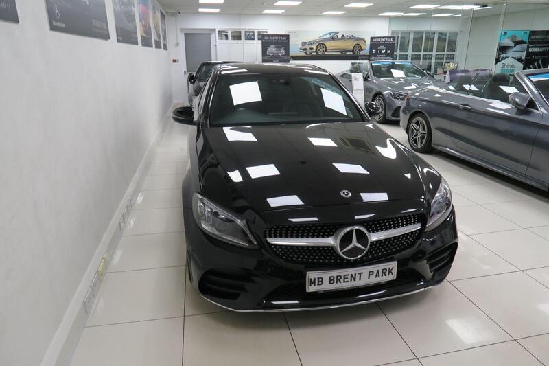Mercedes-Benz C-Class view 3