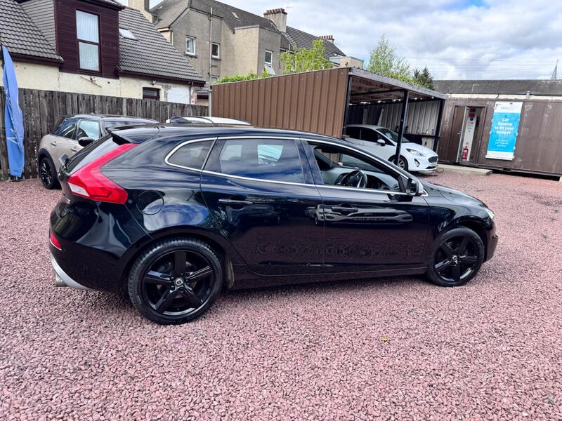 Volvo V40 view 6