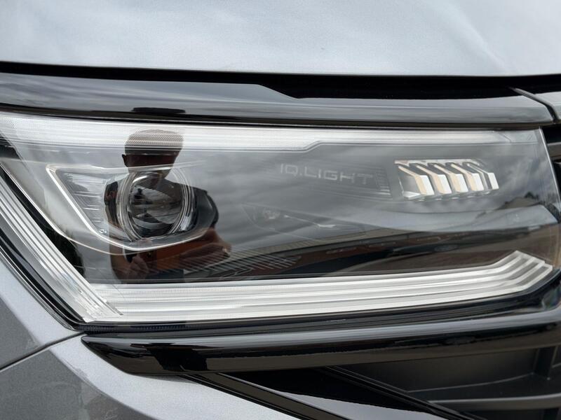Volkswagen Amarok view 6