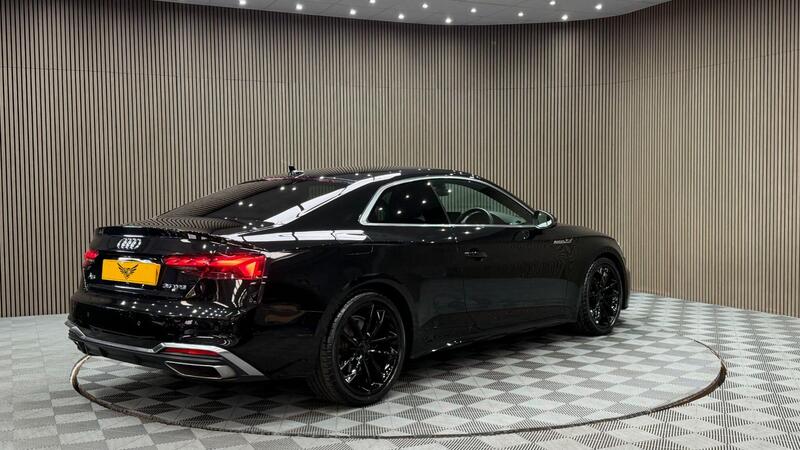 Audi A5 view 5