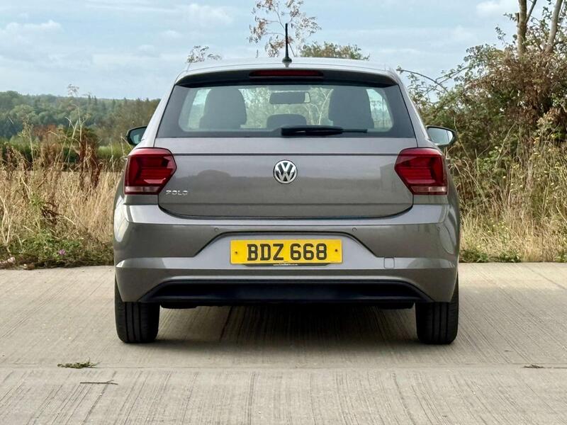 Volkswagen Polo view 6