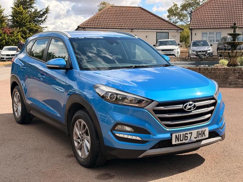 Hyundai Tucson view 3