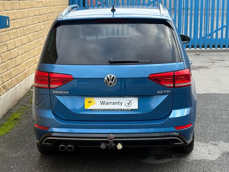 Volkswagen Touran view 6